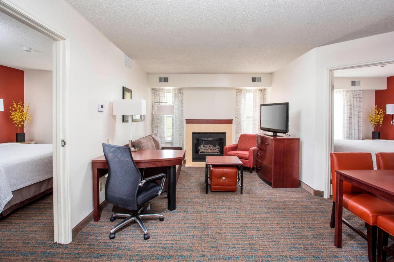 Residence Inn Topeka Esterno foto