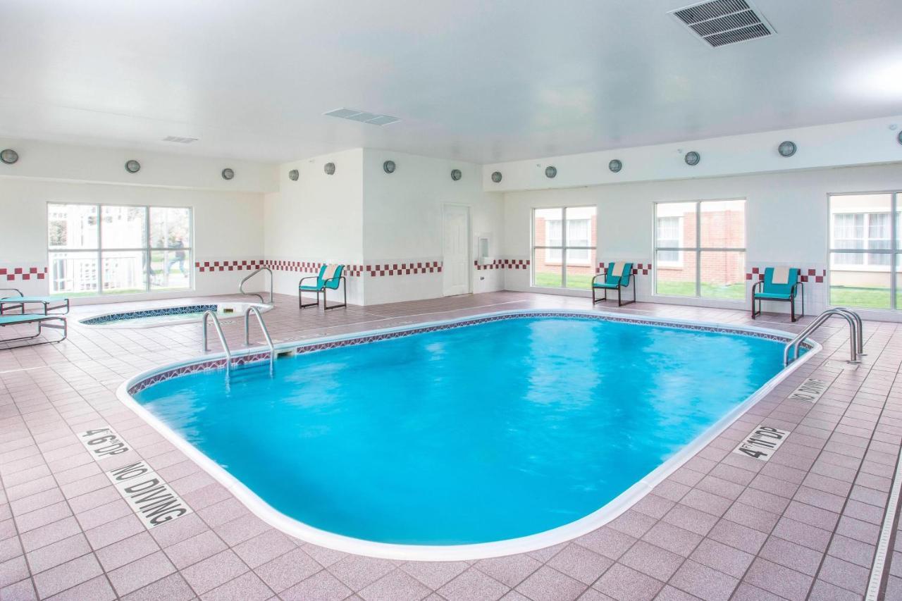 Residence Inn Topeka Esterno foto