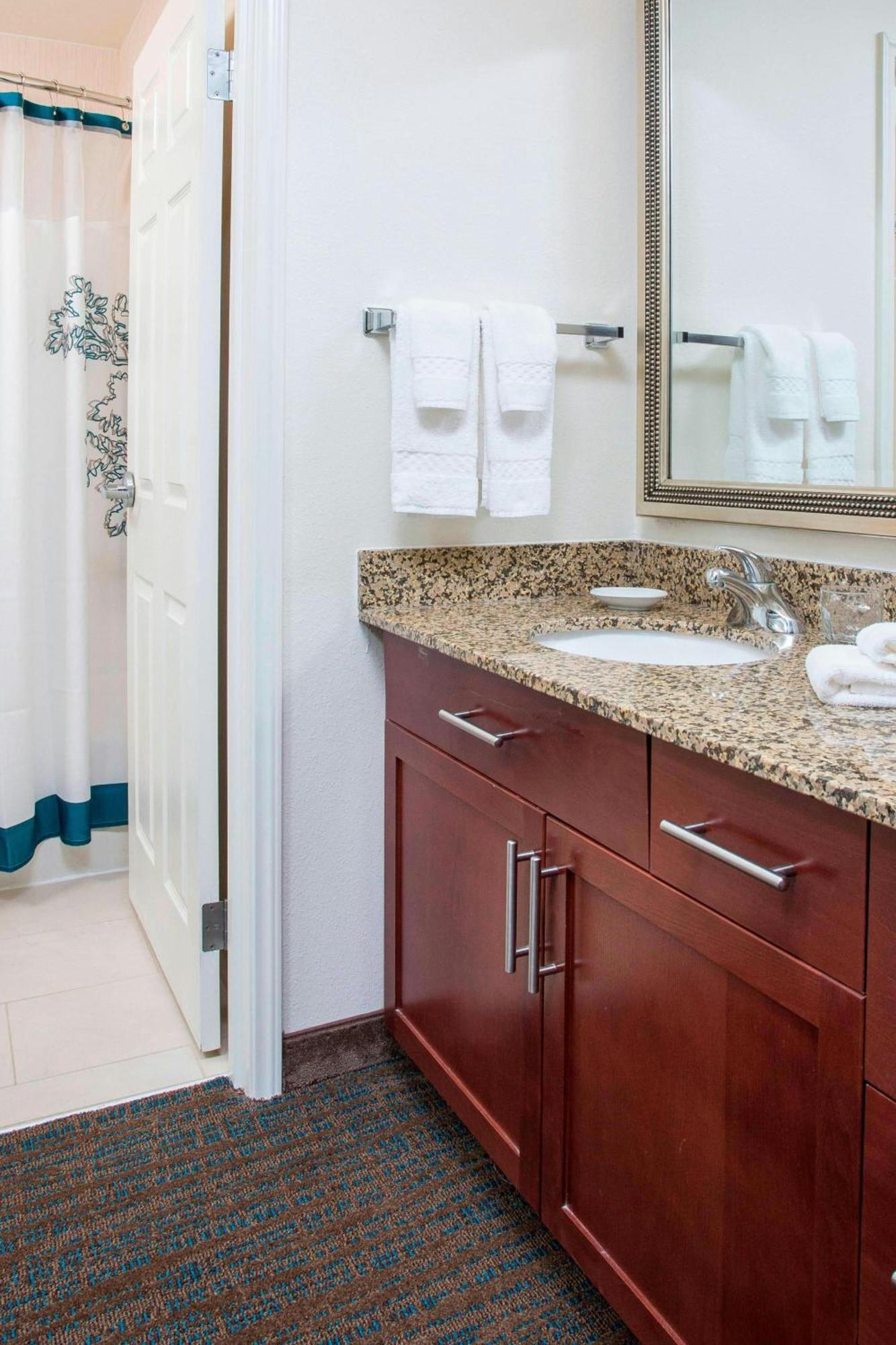 Residence Inn Topeka Esterno foto