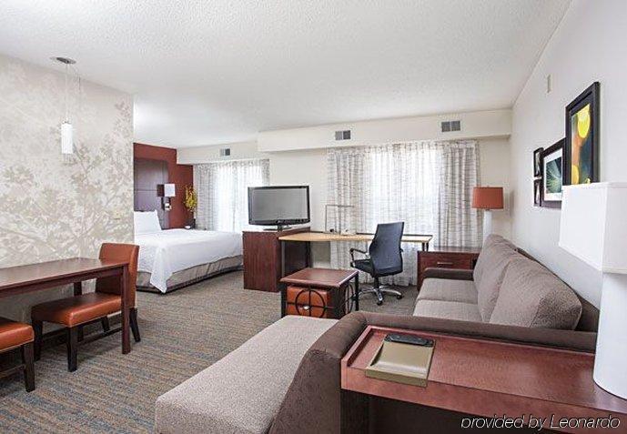 Residence Inn Topeka Esterno foto