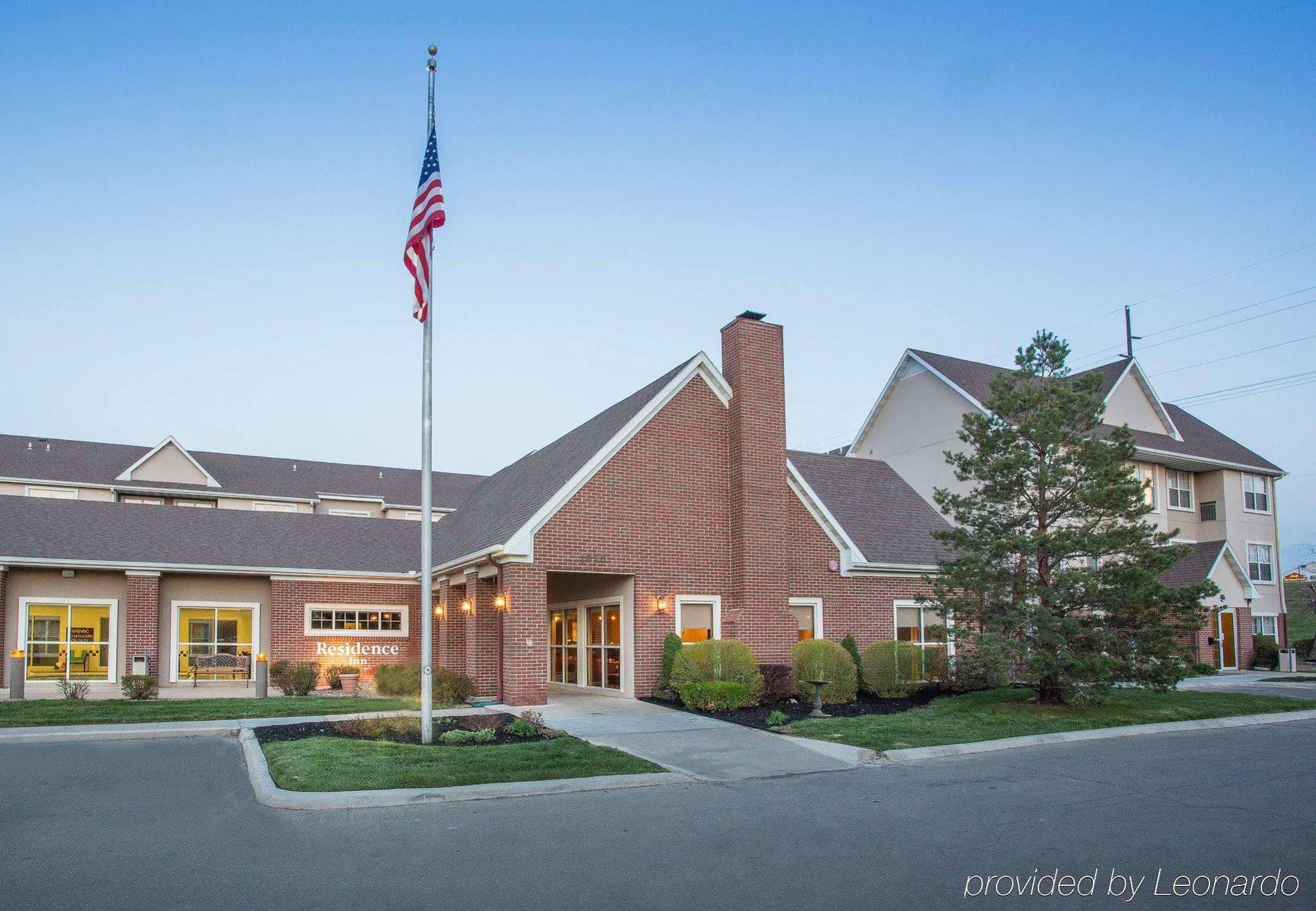 Residence Inn Topeka Esterno foto