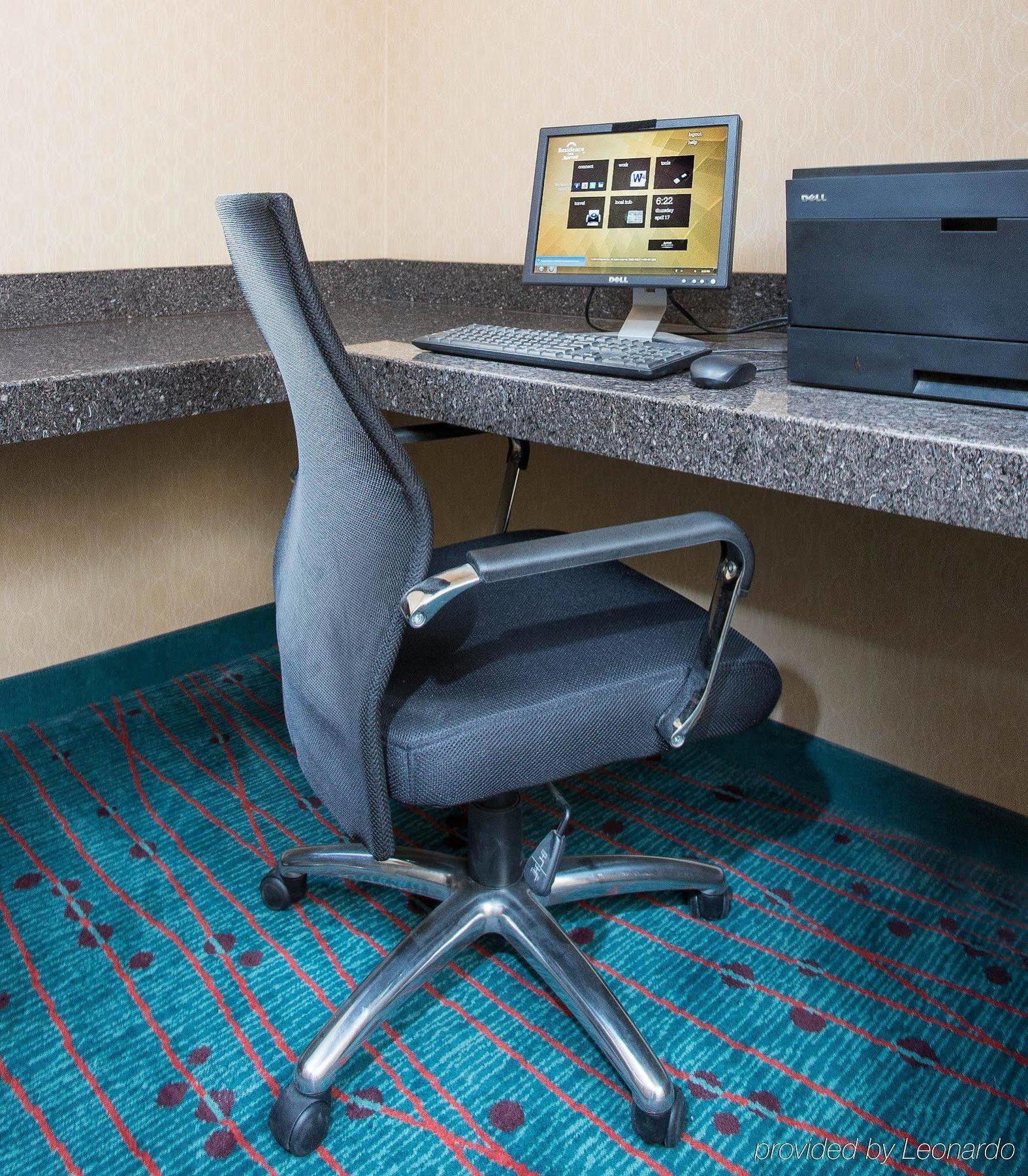 Residence Inn Topeka Esterno foto